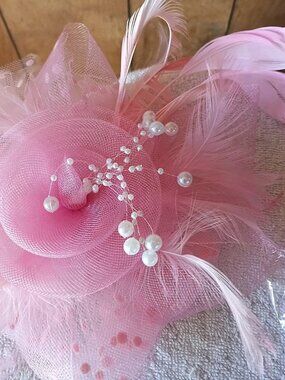 Fascinators Pink Hat Bet Feathers Beads Derby Tea Lace Gloves Band New